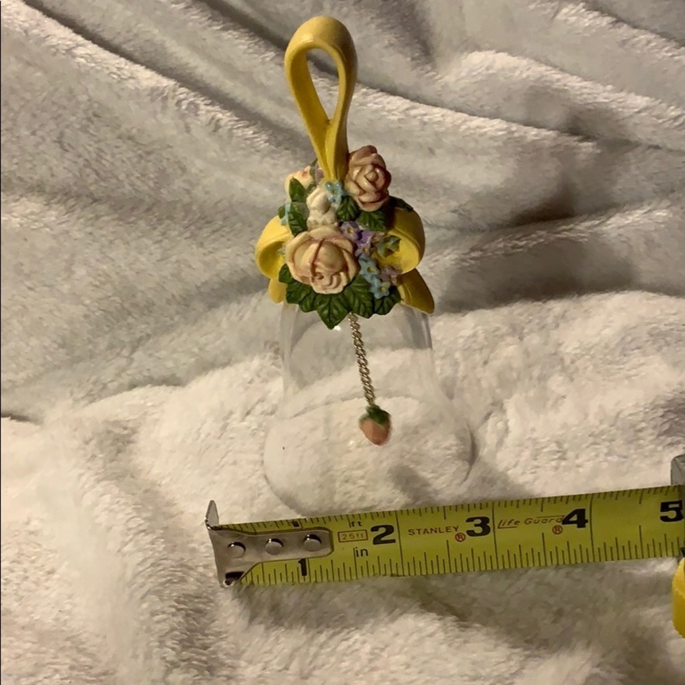 Avon Issue Commemorative Spring Floral Bell - Picture 7 of 7